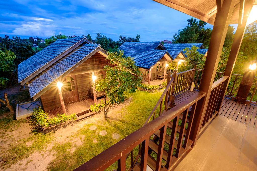 Banyen Villa Ban Ban San Sai Habitación foto